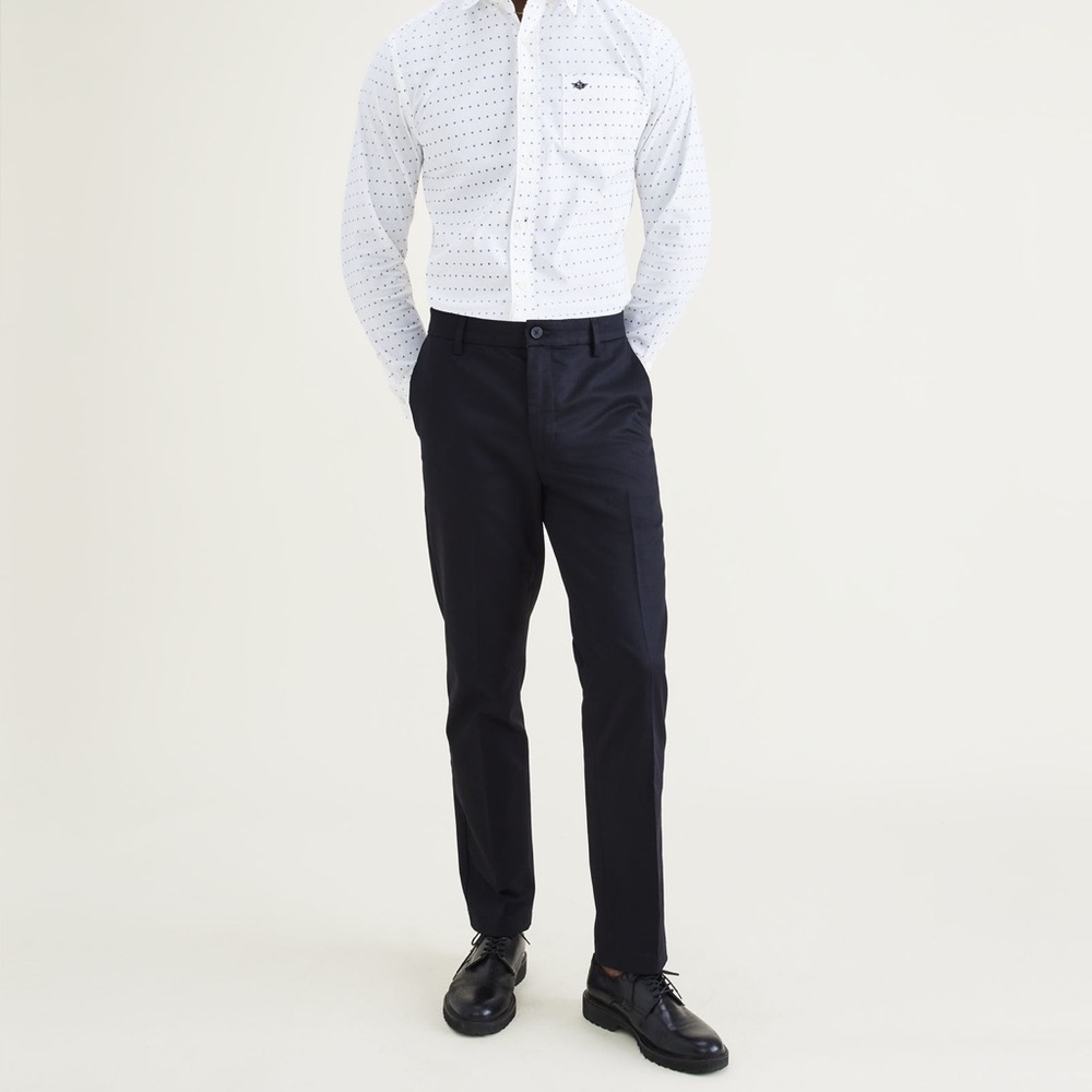 Docker's Mens Slim fit Dress Pants 32 / 32 Black Solid 100% cotton
